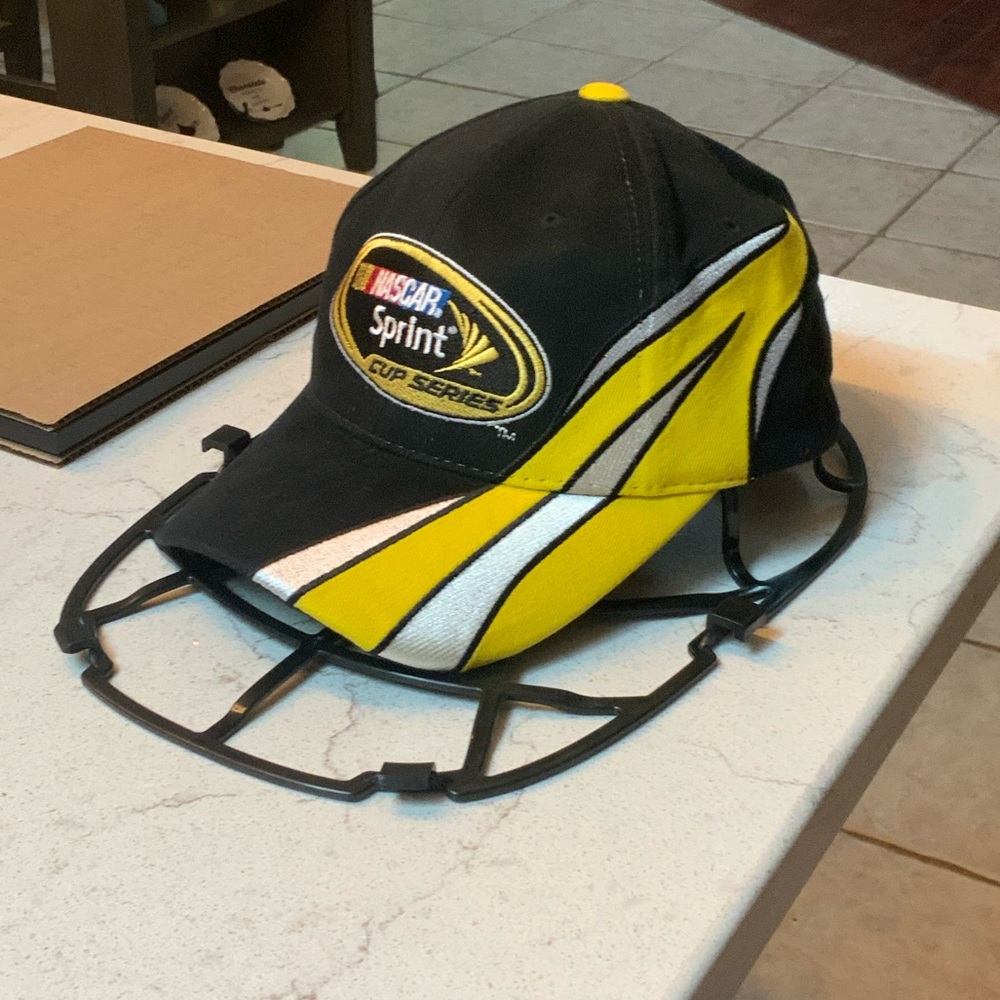 NASCAR Sprint Cup Series Hat – Black/Yellow Adjustable, New